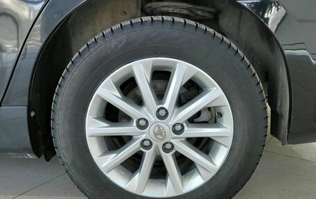 Toyota Camry, 2017 год, 1 995 000 рублей, 20 фотография