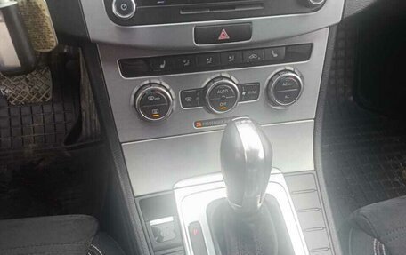 Volkswagen Passat CC I рестайлинг, 2013 год, 1 000 000 рублей, 3 фотография