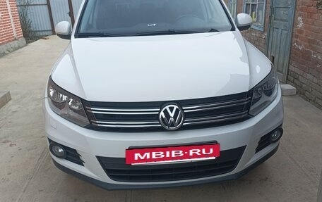 Volkswagen Tiguan I, 2012 год, 1 350 000 рублей, 3 фотография