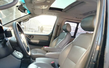 Hyundai Grand Starex Grand Starex I рестайлинг 2, 2013 год, 1 500 000 рублей, 15 фотография