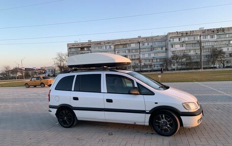 Opel Zafira A рестайлинг, 2000 год, 350 000 рублей, 2 фотография
