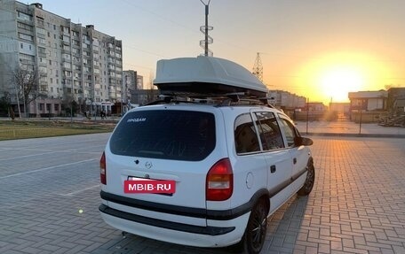 Opel Zafira A рестайлинг, 2000 год, 350 000 рублей, 4 фотография