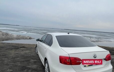 Volkswagen Jetta VI, 2013 год, 790 000 рублей, 6 фотография