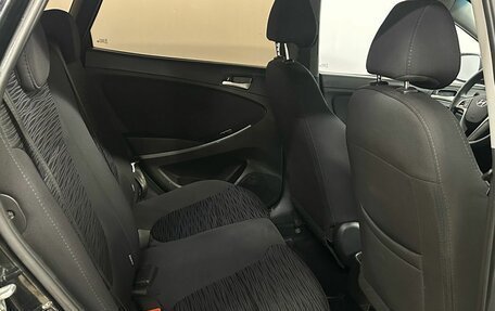 Hyundai Solaris II рестайлинг, 2015 год, 950 000 рублей, 12 фотография