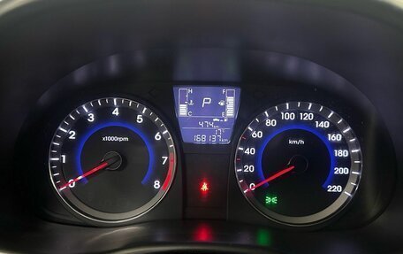 Hyundai Solaris II рестайлинг, 2015 год, 950 000 рублей, 19 фотография