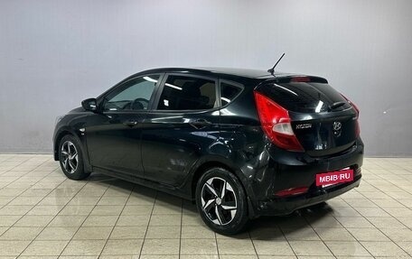 Hyundai Solaris II рестайлинг, 2015 год, 950 000 рублей, 7 фотография