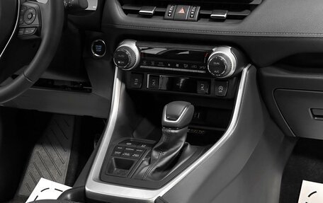 Toyota RAV4, 2025 год, 4 699 000 рублей, 12 фотография