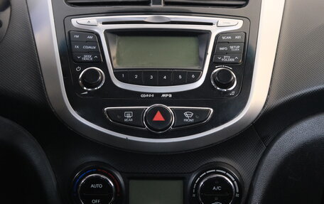 Hyundai Solaris II рестайлинг, 2011 год, 849 000 рублей, 13 фотография