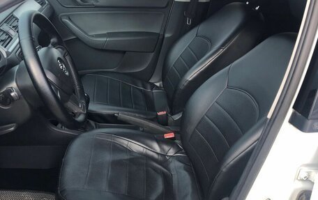 Skoda Rapid I, 2015 год, 777 000 рублей, 6 фотография