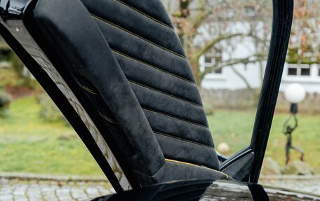 Lamborghini Diablo, 1991 год, 41 200 000 рублей, 11 фотография