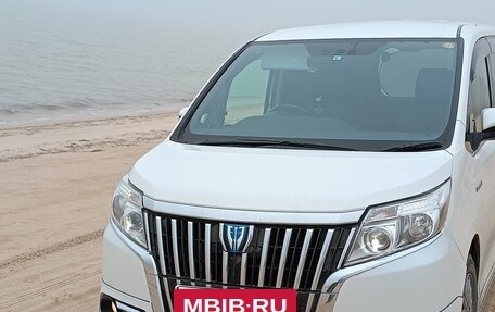 Toyota Esquire I, 2015 год, 1 720 000 рублей, 6 фотография