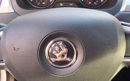 Skoda Rapid I, 2014 год, 1 260 000 рублей, 13 фотография