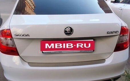 Skoda Rapid I, 2014 год, 1 260 000 рублей, 2 фотография