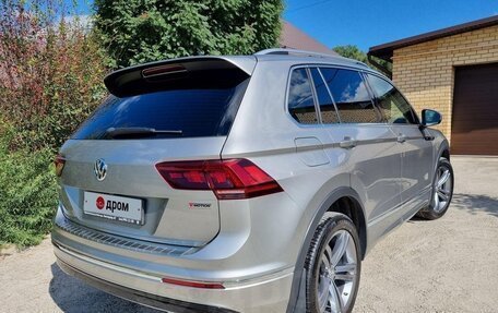 Volkswagen Tiguan II, 2019 год, 3 790 000 рублей, 6 фотография