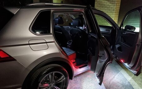 Volkswagen Tiguan II, 2019 год, 3 790 000 рублей, 17 фотография