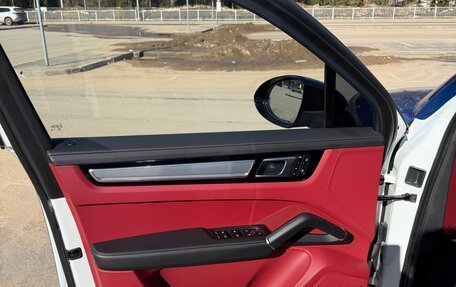 Porsche Cayenne III, 2022 год, 11 190 000 рублей, 12 фотография