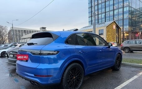 Porsche Cayenne III, 2022 год, 11 190 000 рублей, 5 фотография