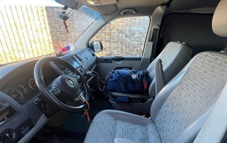 Volkswagen Transporter T5 рестайлинг, 2010 год, 1 190 000 рублей, 2 фотография