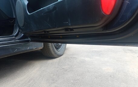 Hyundai Sonata IV рестайлинг, 2004 год, 300 000 рублей, 14 фотография