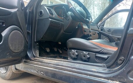 Hyundai Sonata IV рестайлинг, 2004 год, 300 000 рублей, 9 фотография