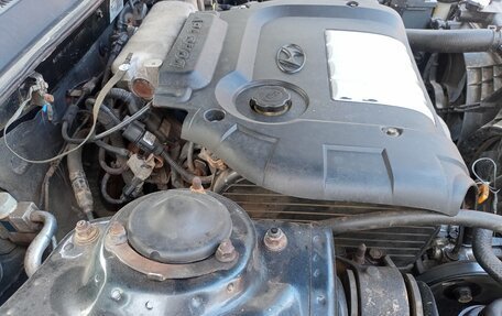 Hyundai Sonata IV рестайлинг, 2004 год, 300 000 рублей, 19 фотография