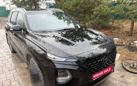 Hyundai Santa Fe IV, 2019 год, 2 300 000 рублей, 1 фотография