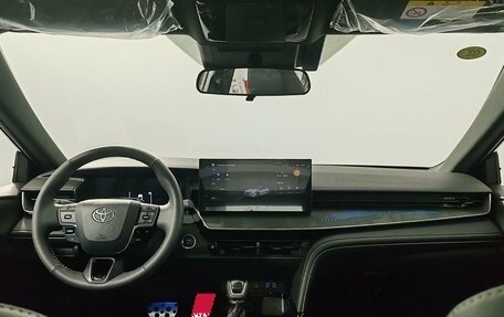 Toyota Camry, 2025 год, 5 350 000 рублей, 14 фотография