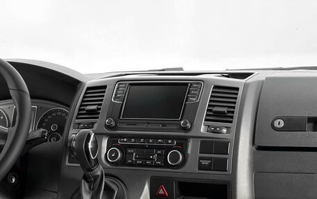 Volkswagen Caravelle T5, 2014 год, 2 599 000 рублей, 9 фотография