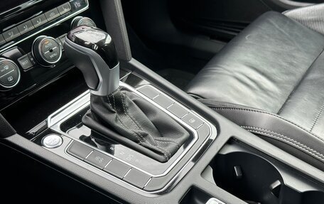 Volkswagen Passat B8 рестайлинг, 2018 год, 2 180 000 рублей, 19 фотография