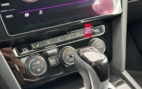 Volkswagen Passat B8 рестайлинг, 2018 год, 2 180 000 рублей, 20 фотография