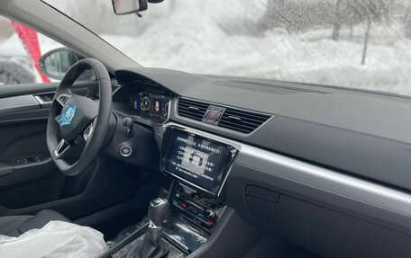 Skoda Superb III рестайлинг, 2025 год, 2 700 000 рублей, 10 фотография