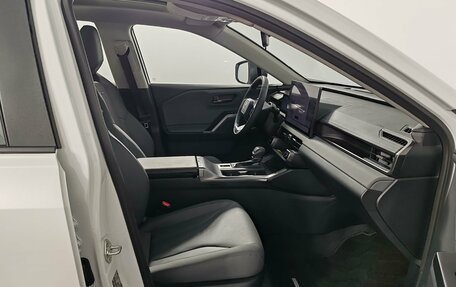 Toyota RAV4, 2025 год, 5 290 000 рублей, 20 фотография