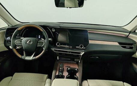 Lexus RX IV рестайлинг, 2025 год, 13 350 000 рублей, 14 фотография