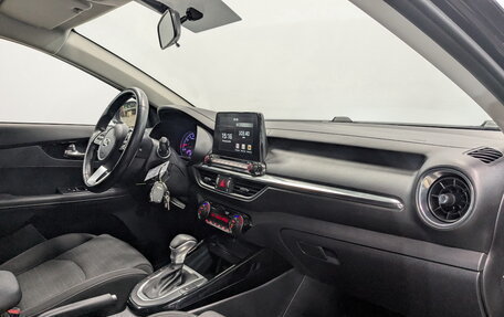 KIA Cerato IV, 2020 год, 2 100 000 рублей, 24 фотография