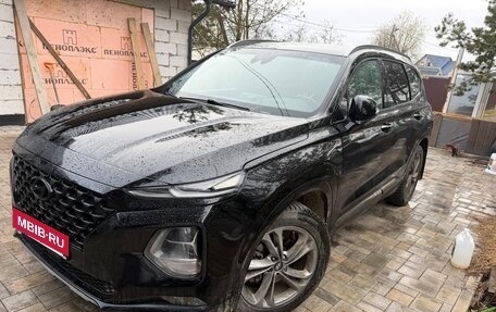 Hyundai Santa Fe IV, 2019 год, 2 300 000 рублей, 2 фотография