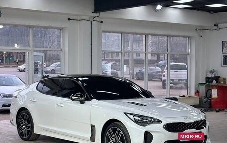 KIA Stinger I, 2022 год, 3 950 000 рублей, 2 фотография
