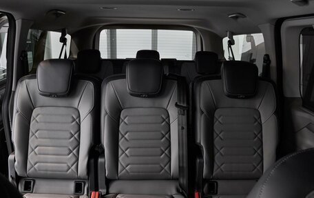 Volkswagen Caravelle, 2025 год, 9 750 000 рублей, 18 фотография