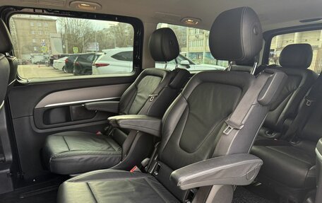 Mercedes-Benz V-Класс, 2015 год, 3 700 000 рублей, 10 фотография