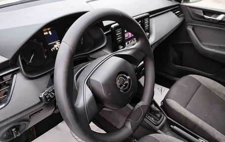 Skoda Rapid II, 2021 год, 1 079 200 рублей, 6 фотография