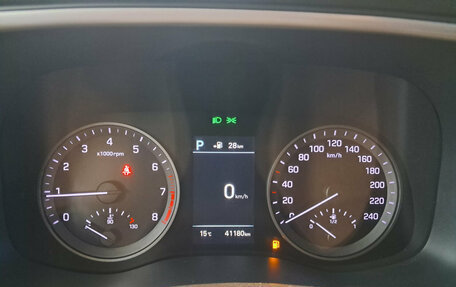 Hyundai Tucson III, 2020 год, 3 000 000 рублей, 13 фотография