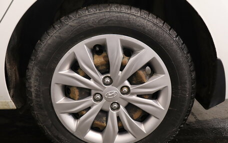 Hyundai Solaris II рестайлинг, 2018 год, 789 000 рублей, 14 фотография