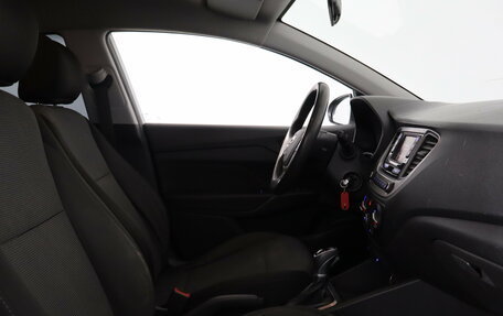 Hyundai Solaris II рестайлинг, 2018 год, 789 000 рублей, 11 фотография