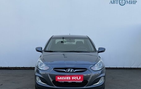 Hyundai Solaris II рестайлинг, 2012 год, 800 000 рублей, 2 фотография