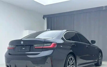 BMW 3 серия, 2022 год, 2 989 891 рублей, 6 фотография