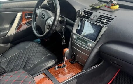 Toyota Camry, 2007 год, 1 300 000 рублей, 10 фотография