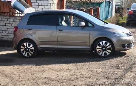 Volkswagen Golf Plus II, 2011 год, 1 350 000 рублей, 4 фотография