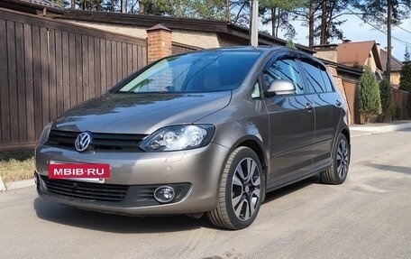 Volkswagen Golf Plus II, 2011 год, 1 350 000 рублей, 10 фотография