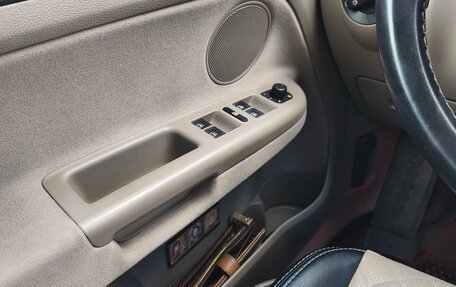 Volkswagen Golf Plus II, 2011 год, 1 350 000 рублей, 30 фотография