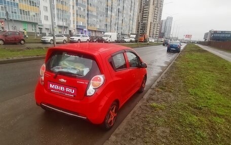 Chevrolet Spark III, 2011 год, 650 000 рублей, 4 фотография