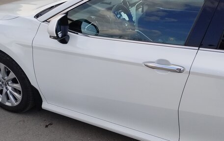 Toyota Camry, 2019 год, 2 650 000 рублей, 2 фотография